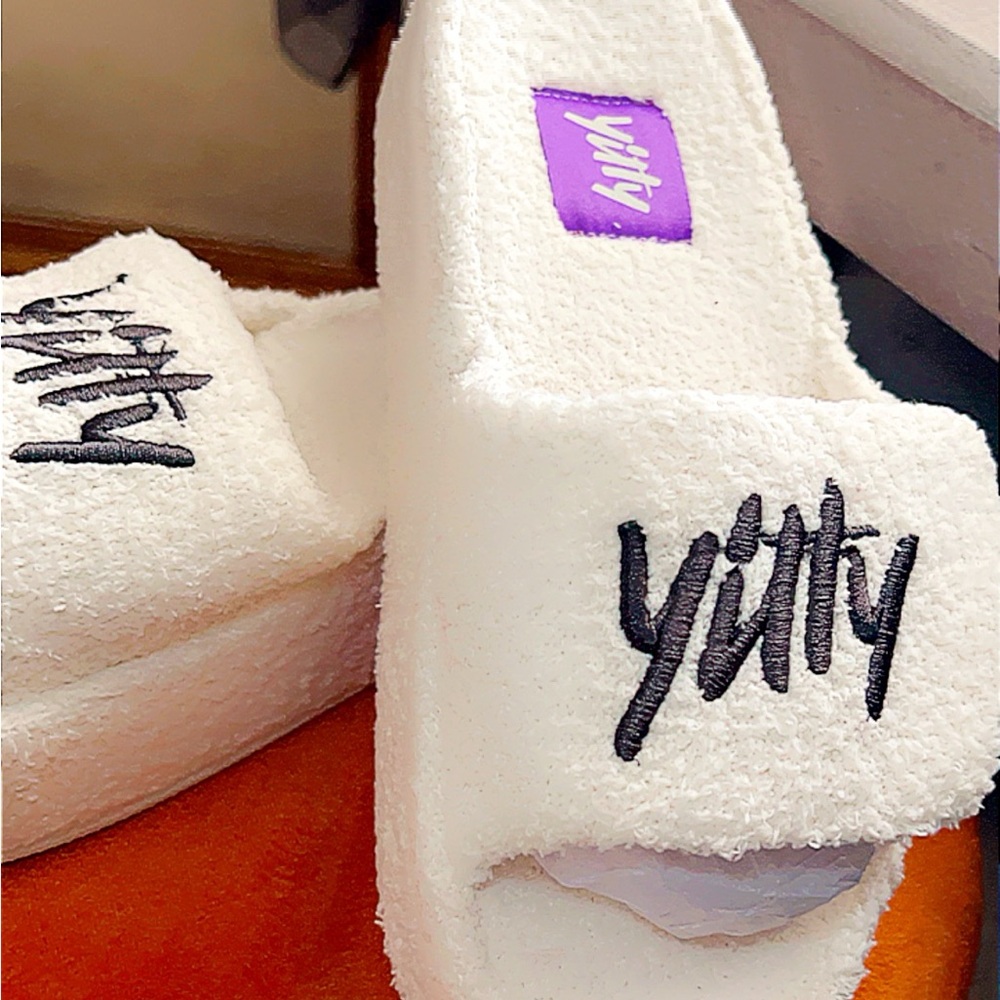 YITTY CLOTH WHITE VELCRO PLATFORM SANDALS